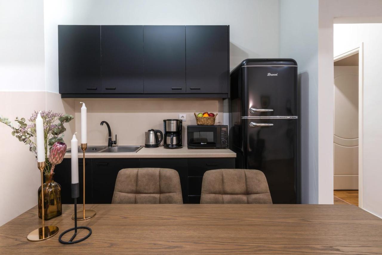 Nana'S House Apartment Athena Bagian luar foto